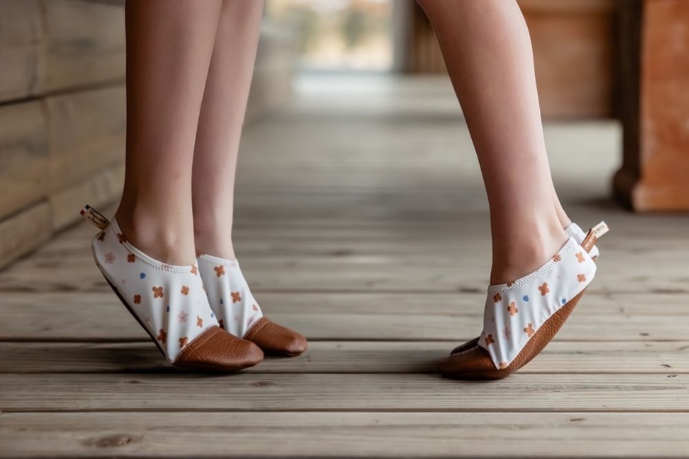 Chaussons tout terrain Petites fleurs – Image 3