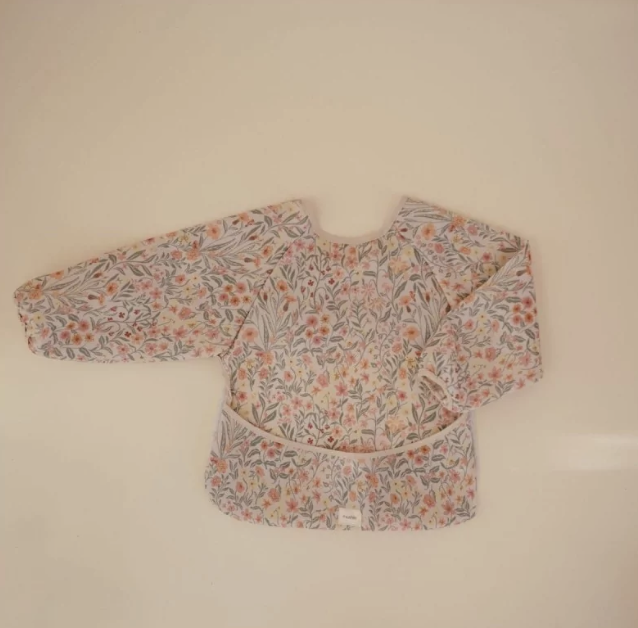 Bavoir à manche - Pastel Blooms – Image 2