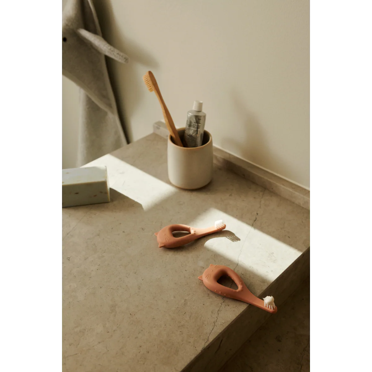Lot de 2 brosses à dent Jannelle - Couleur rose toscane – Image 3
